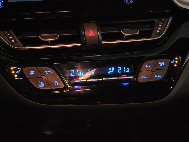 TOYOTA C-HR Hybrid 1.8 VVT-i 122cv Dynamic Business BVA