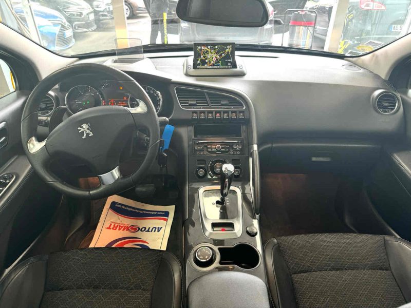 PEUGEOT 3008 Monospace 2014