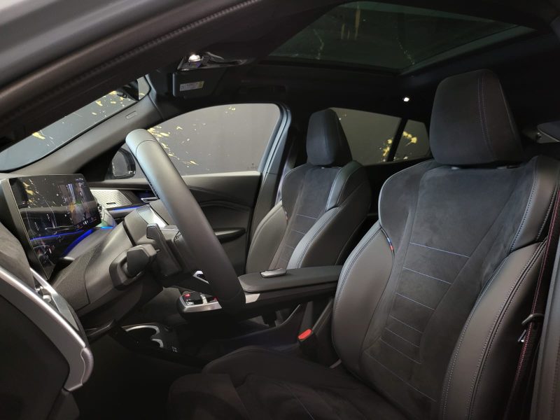 BMW X2 sDrive 20i 170cv M SPORT /TOIT PANO+HARMAN KARDON+TETE HAUTE+CAMERA 360° 3D/