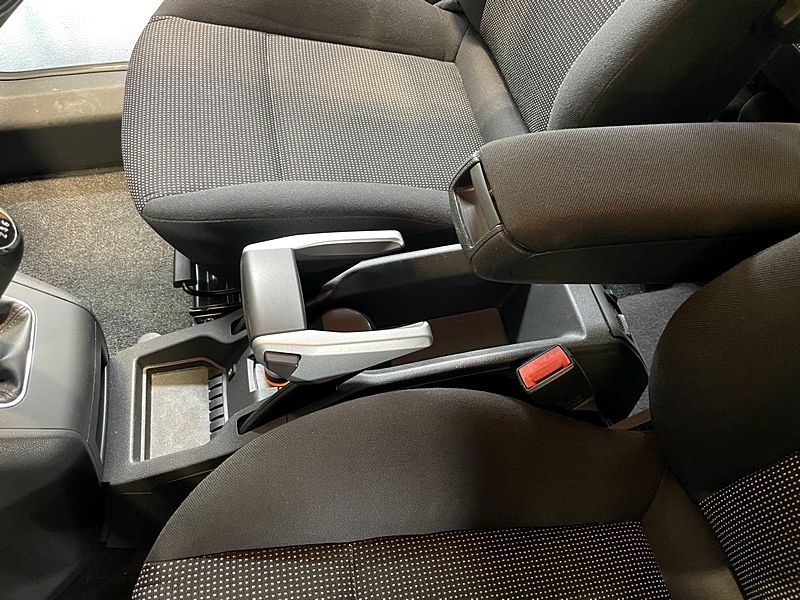 OPEL ZAFIRA FAMILY B 7 PLACES