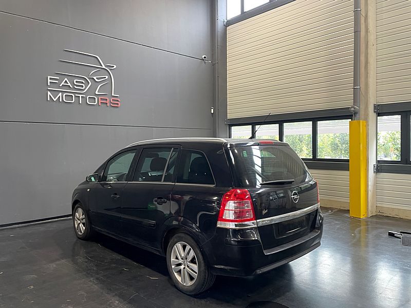 OPEL ZAFIRA FAMILY B 7 PLACES