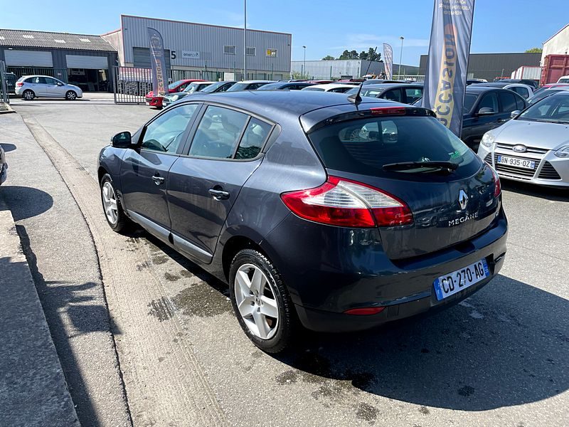 RENAULT MEGANE 5 portes 2012