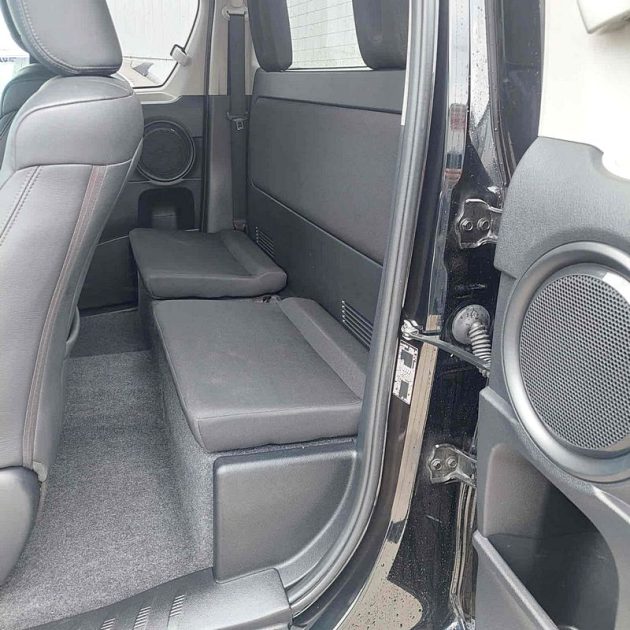 TOYOTA HILUX VIII 2.4 D-4D 150 4WD 2022