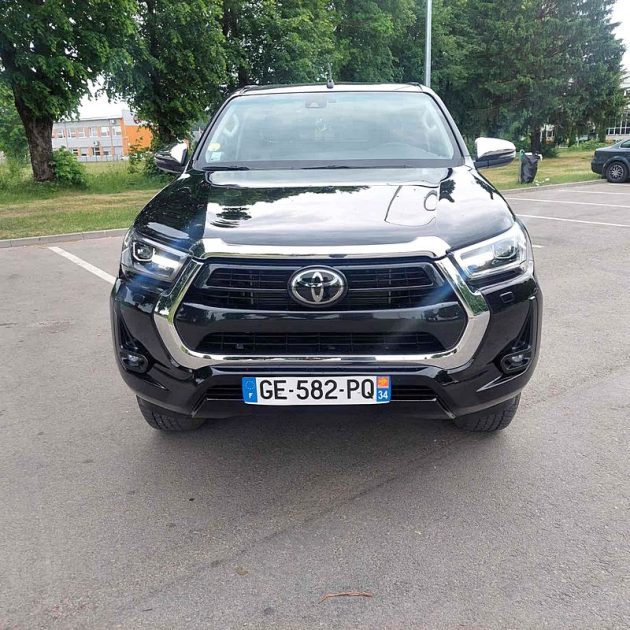 TOYOTA HILUX VIII 2.4 D-4D 150 4WD 2022