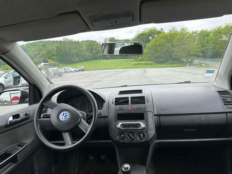 VOLKSWAGEN POLO 2002