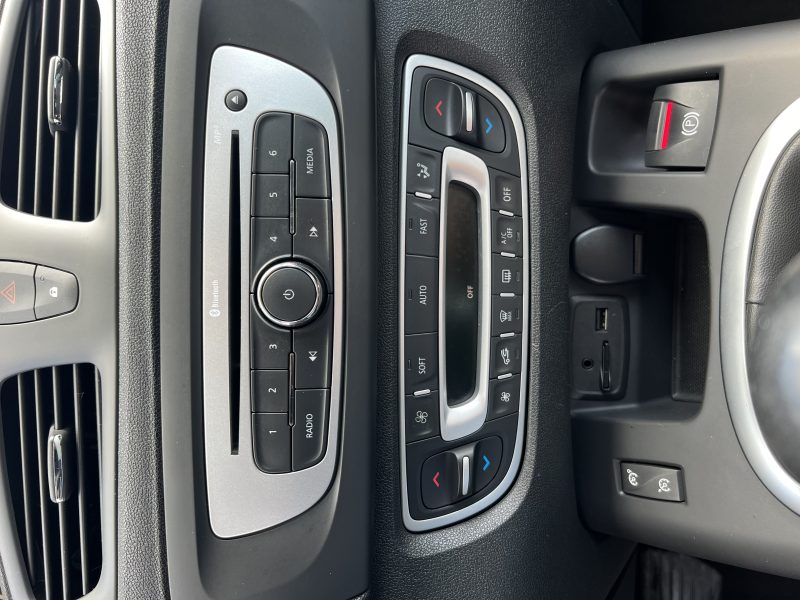 RENAULT GRAND SCÉNIC III 2016