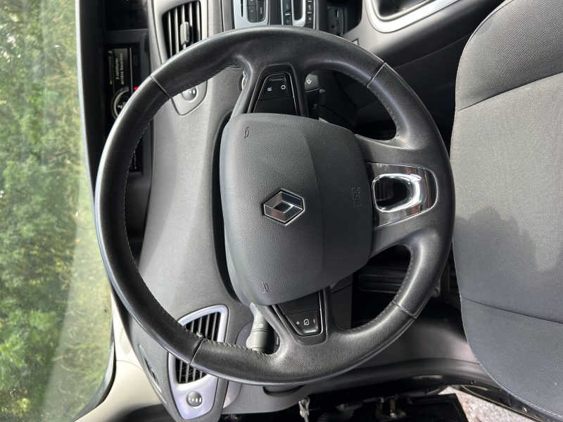 RENAULT GRAND SCÉNIC III 2016