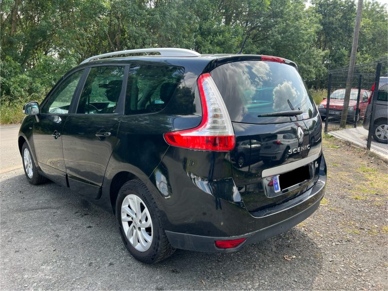 RENAULT GRAND SCÉNIC III 2016
