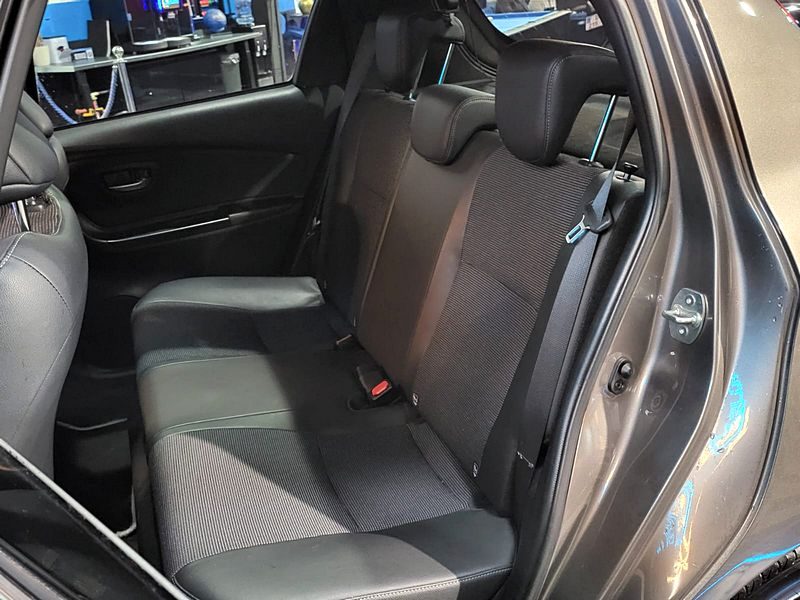 TOYOTA YARIS III Hybrid 1.5 VVT-i 100cv Collection BVA / FULL OPTIONS