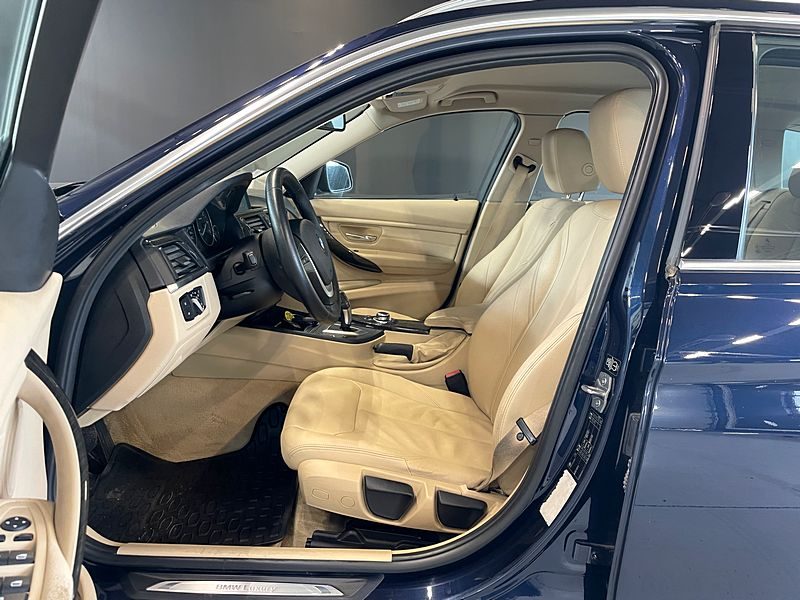 BMW 330D F31 LUXURY 258CV