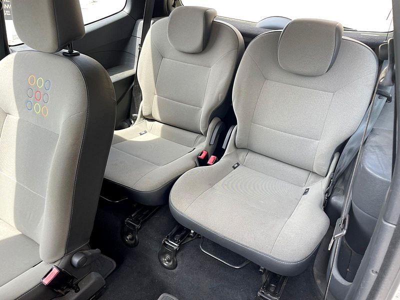 RENAULT TWINGO II 2010