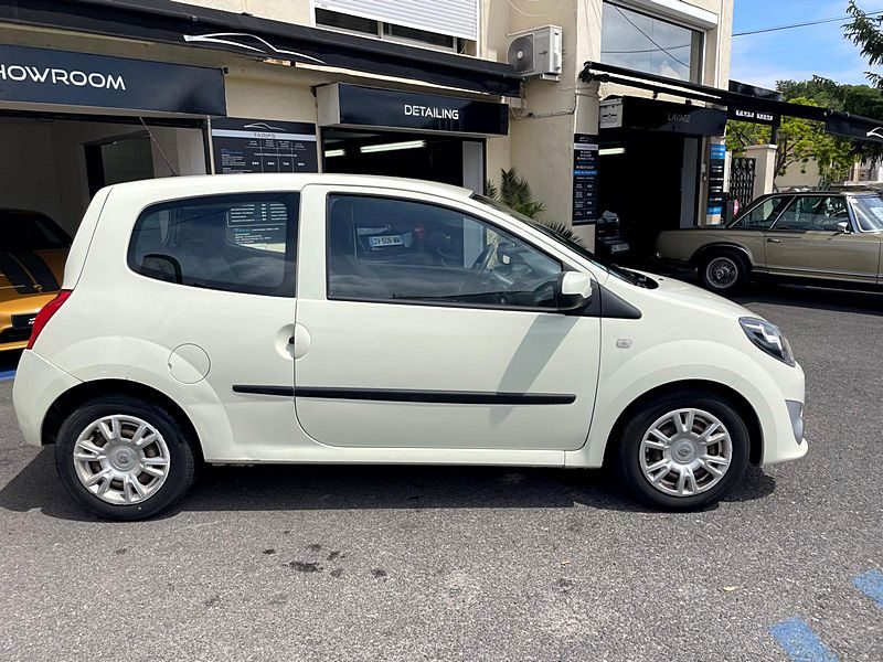 RENAULT TWINGO II 2010