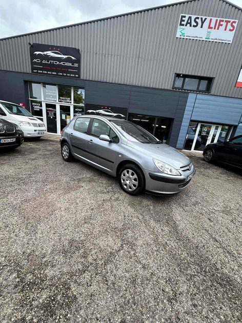 PEUGEOT 307  1.6 HDi 110CH