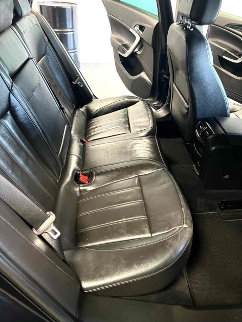 OPEL INSIGNIA A Sports Tourer 2010