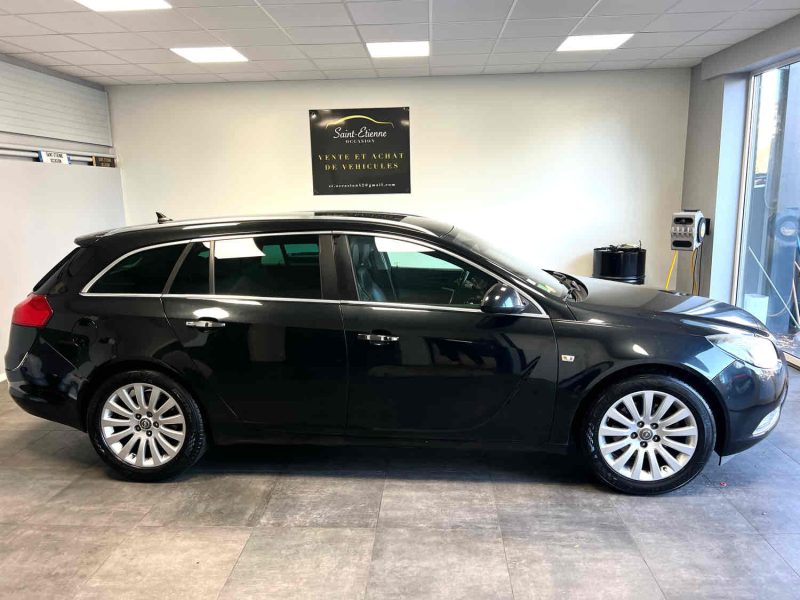 OPEL INSIGNIA A Sports Tourer 2010
