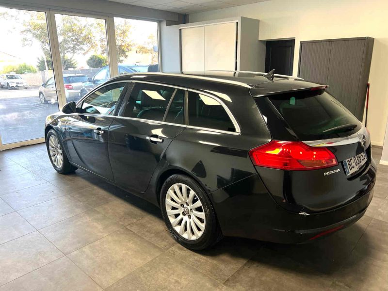 OPEL INSIGNIA A Sports Tourer 2010