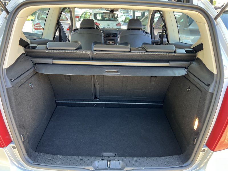 MERCEDES CLASSE A II 170 ELEGANCE 1.7 116 Cv BOITE AUTOMATIQUE 28 300 Kms - GARANTIE 1 AN