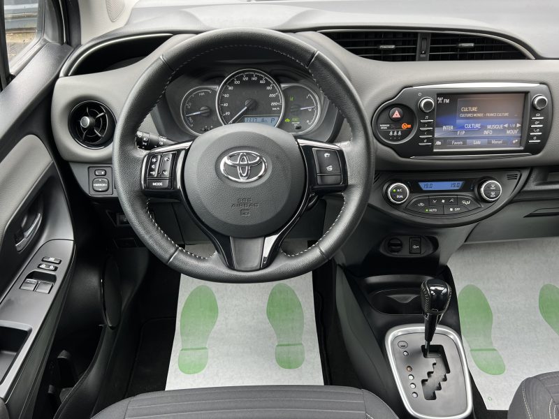 TOYOTA YARIS III PHASE 3 HYBRID 1.5 VVTi 100h 75 Cv BOITE AUTO CAMERA RECUL 5 PORTES - GARANTIE 1 AN