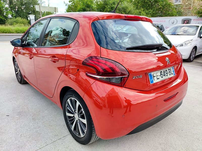 PEUGEOT 208 I 2017
