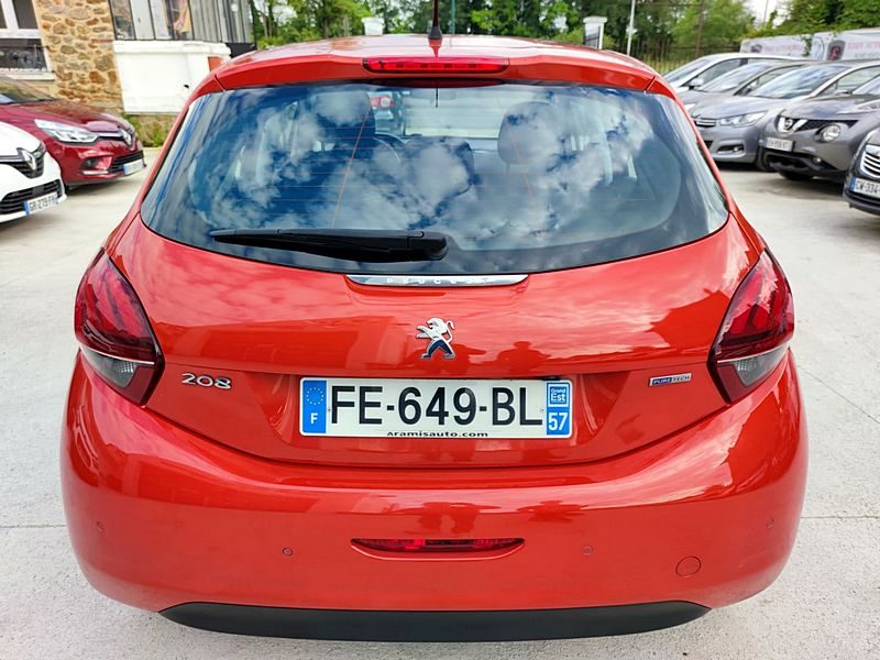 PEUGEOT 208 I 2017