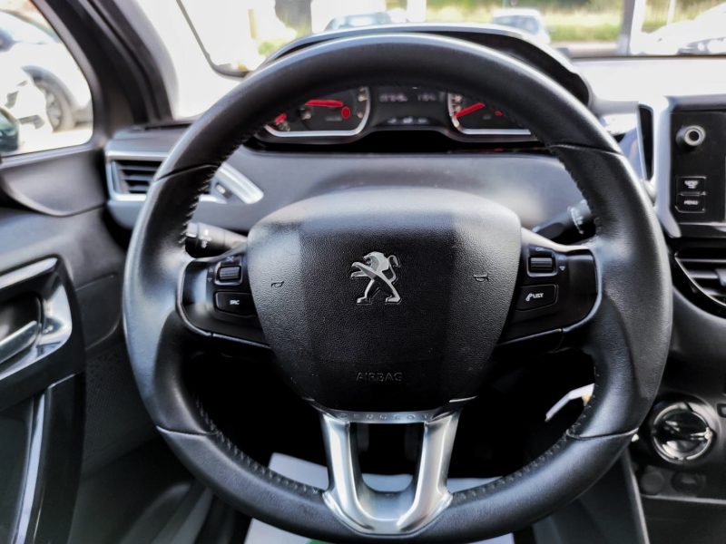 PEUGEOT 208 I 2014