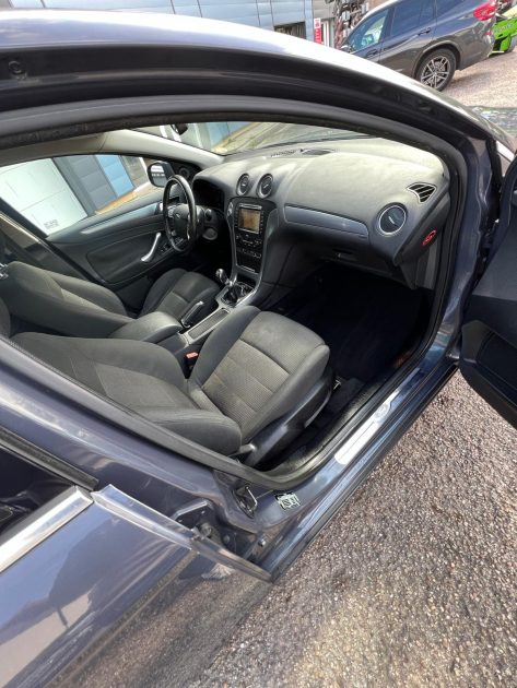 Ford Mondeo III 2.0 TDCi 115ch FAP TitaniumX Euro5