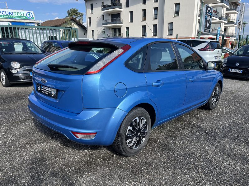 FORD FOCUS II 1.6i 101CV TREND