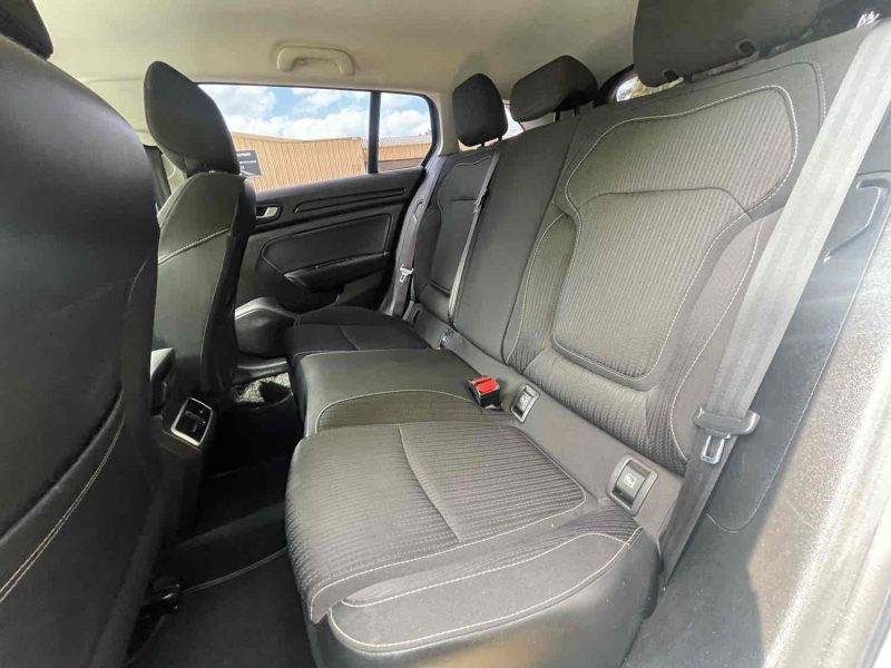 RENAULT MEGANE IV Grandtour 2017