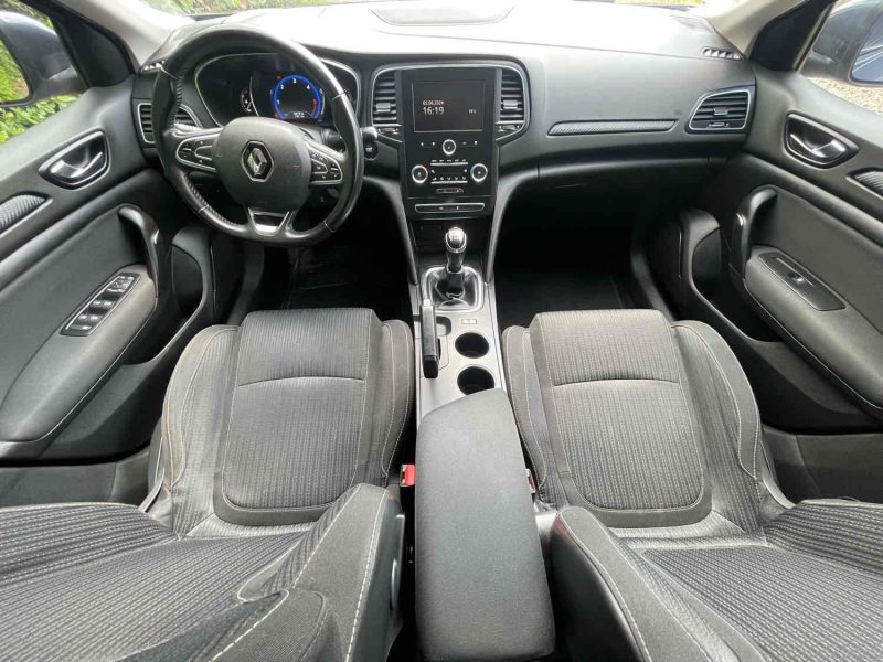 RENAULT MEGANE IV Grandtour 2017