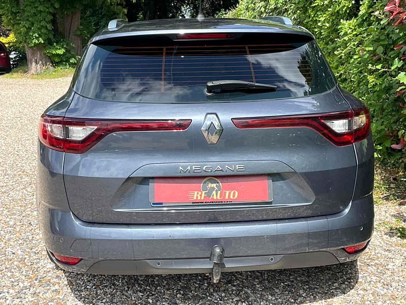 RENAULT MEGANE IV Grandtour 2017