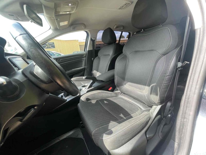 RENAULT MEGANE IV Grandtour 2017