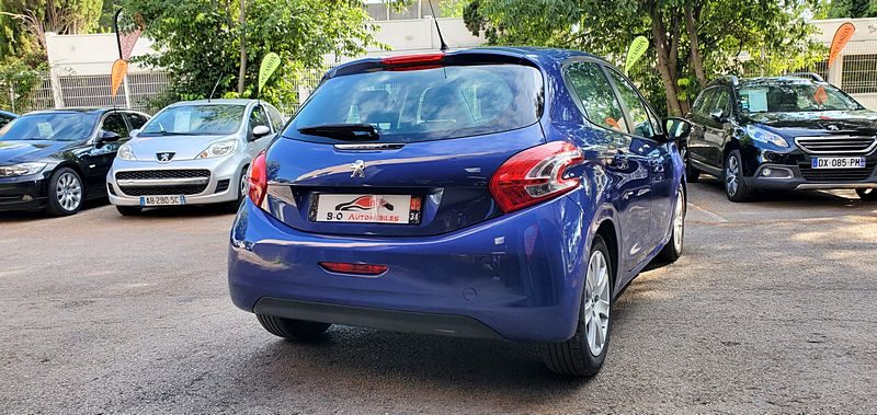 Peugeot 208 1.6 HDi 92ch, *Idéale jeune conducteur*