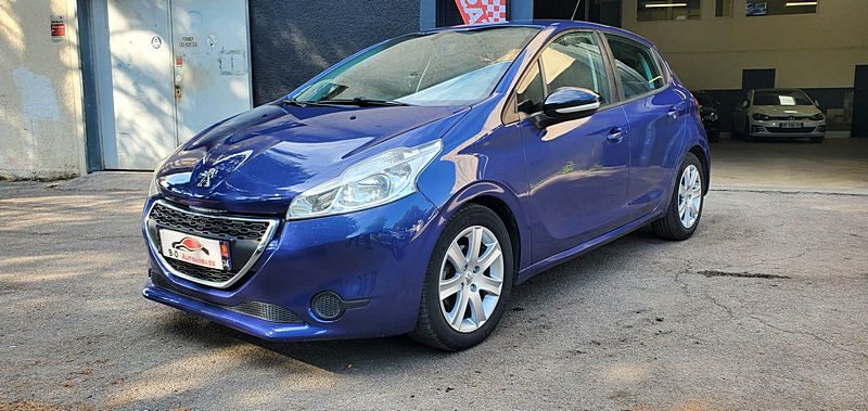 Peugeot 208 1.6 HDi 92ch, *Idéale jeune conducteur*