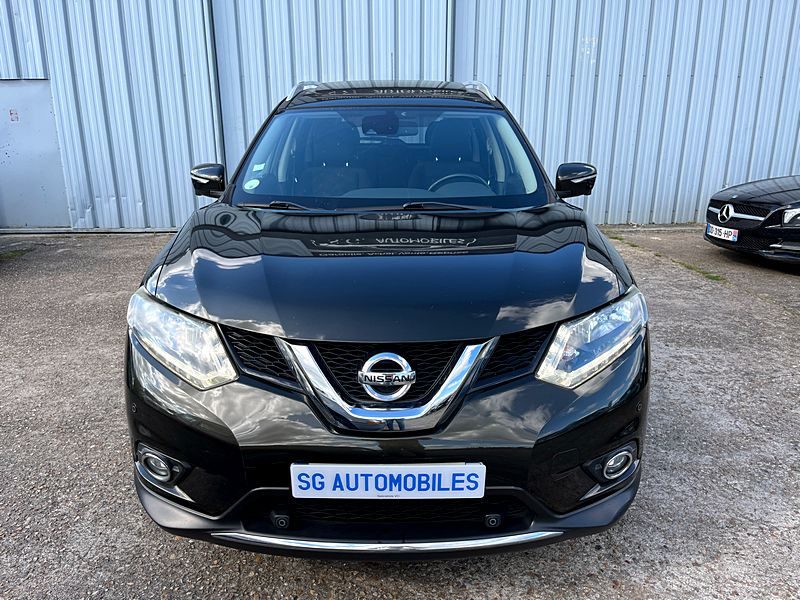 NISSAN X-TRAIL 2015