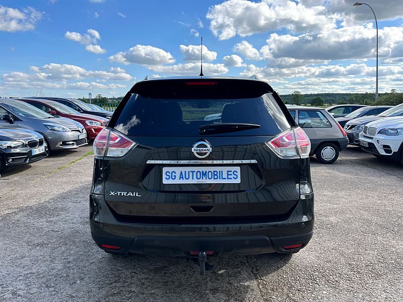 NISSAN X-TRAIL 2015