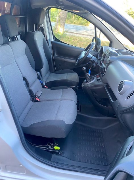 PEUGEOT PARTNER Camionnette/Monospace 2017