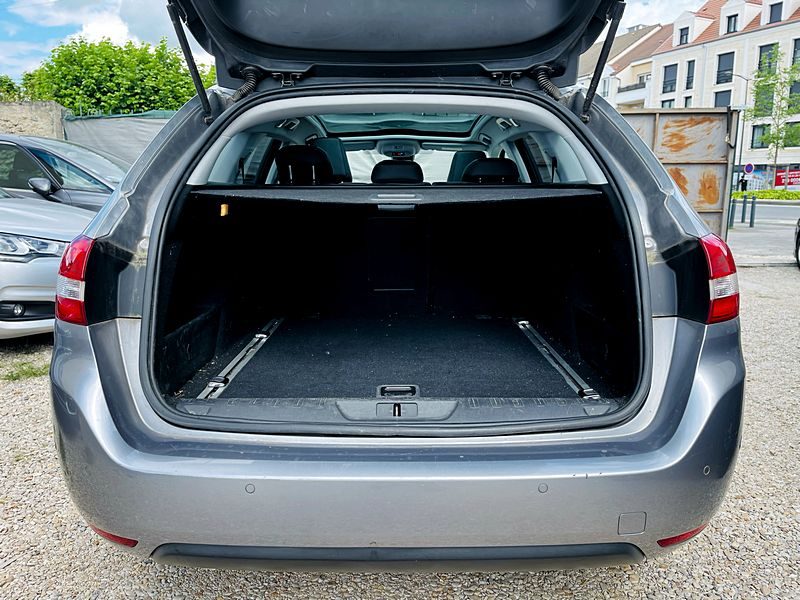 PEUGEOT 308 SW II 2015