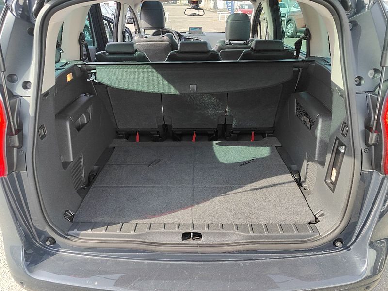 PEUGEOT 5008 1.6 HDi 112cv PREMIUM PACK BVA