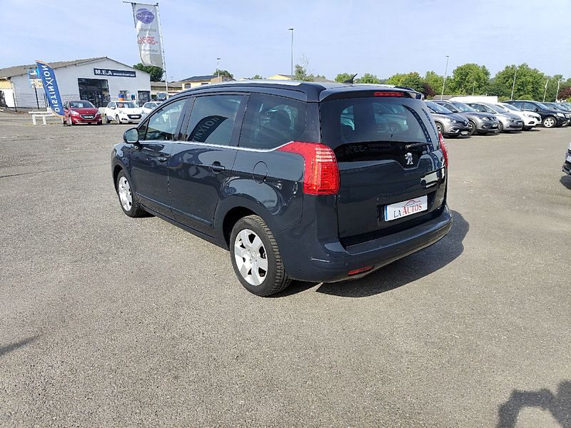 PEUGEOT 5008 1.6 HDi 112cv PREMIUM PACK BVA