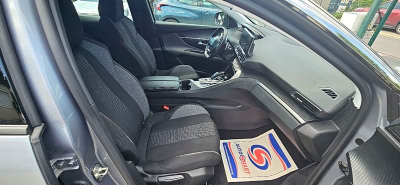 PEUGEOT 3008 SUV 2021