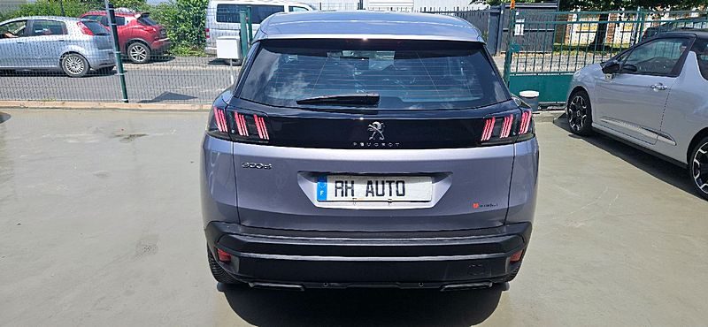PEUGEOT 3008 SUV 2021