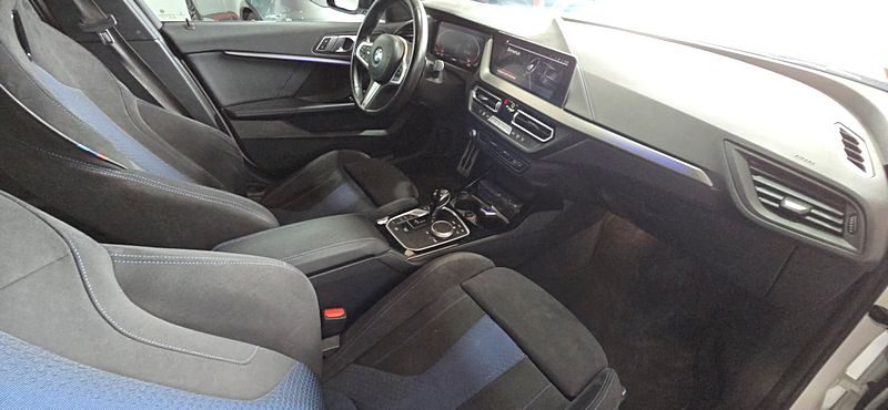 BMW SERIE 1 III 2021