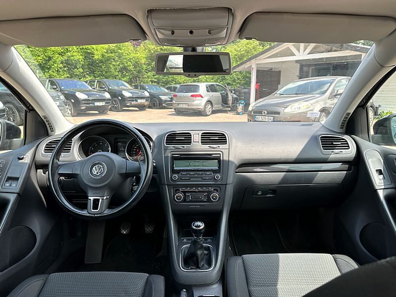 VOLKSWAGEN GOLF 2009