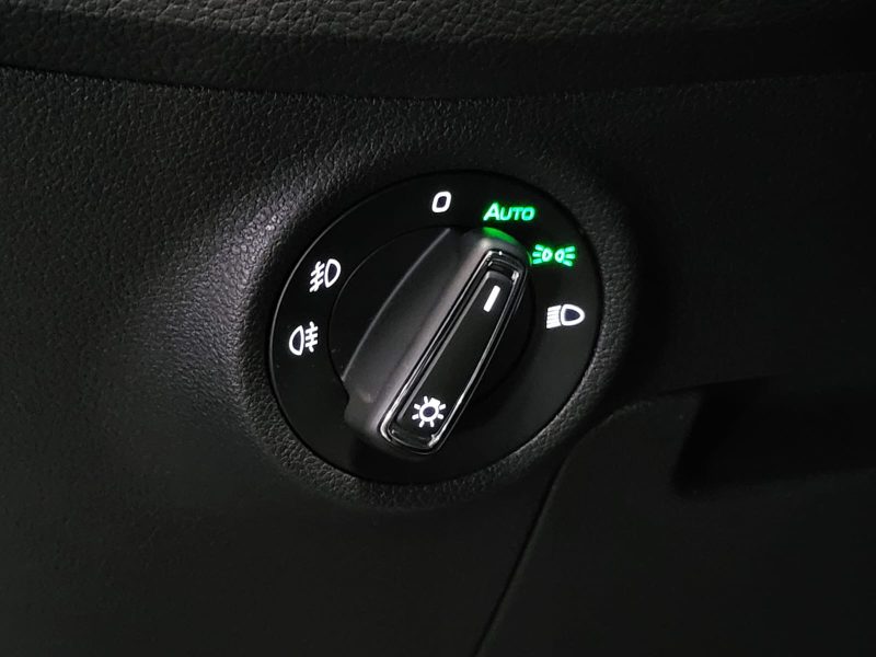 2.0 TDI 150 cv STYLE / CARPLAY / CAMERA / SIEGES ELECTRIQUES