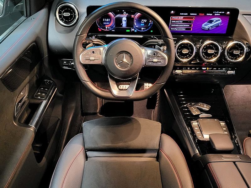 MERCEDES-BENZ CLASSE B 250e 218cv AMG-Line Boîte Auto 8G-DCT