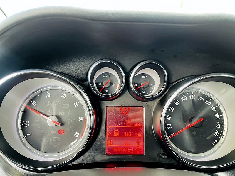 OPEL ZAFIRA TOURER C 2016