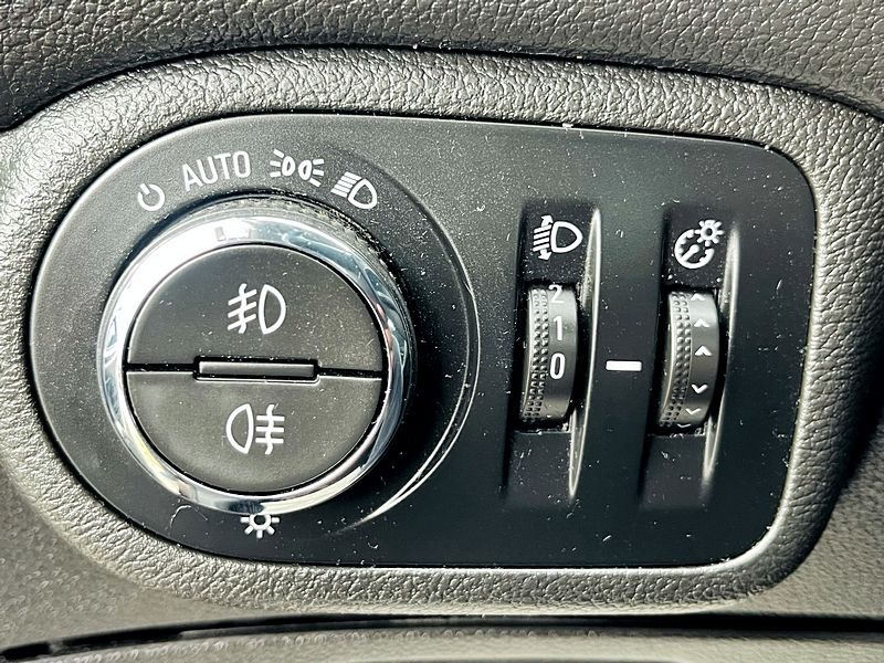 OPEL ZAFIRA TOURER C 2016