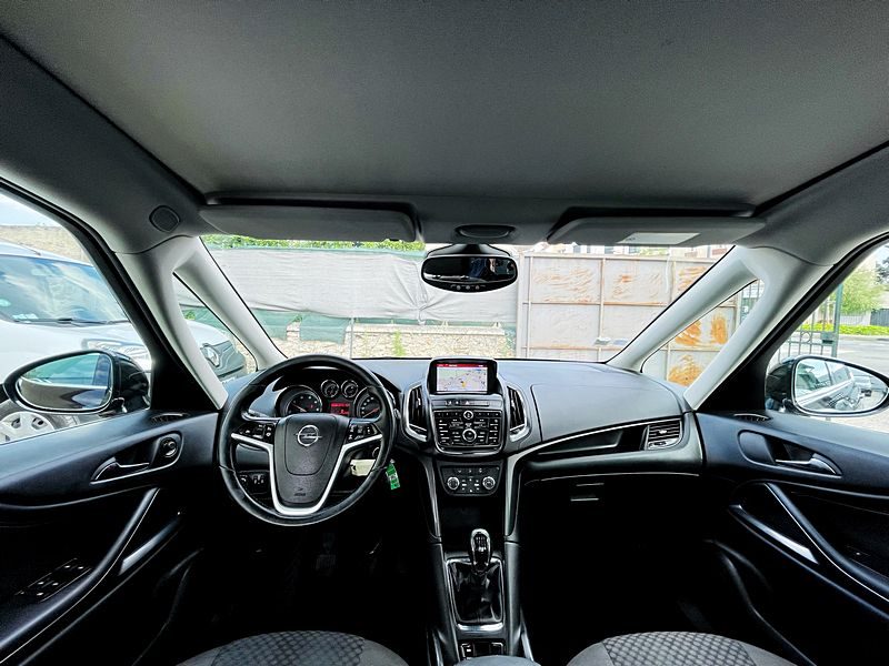 OPEL ZAFIRA TOURER C 2016