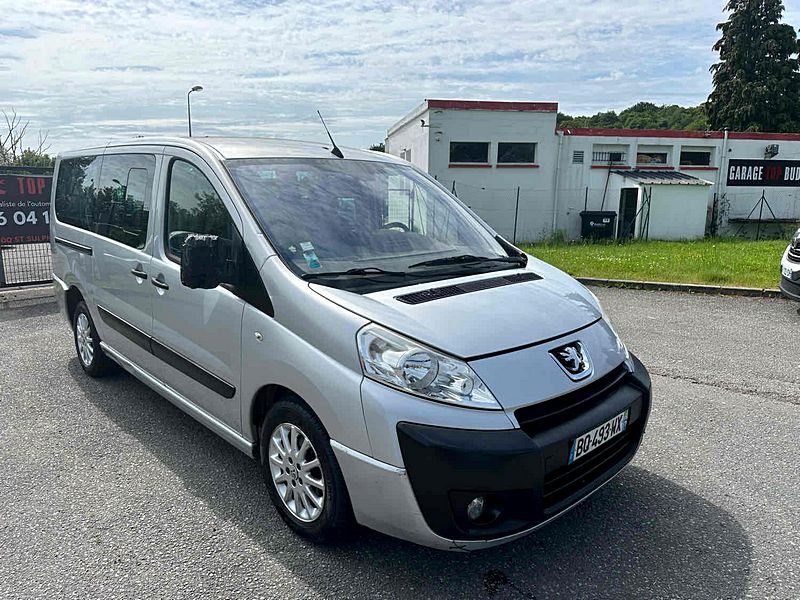 PEUGEOT EXPERT 2011