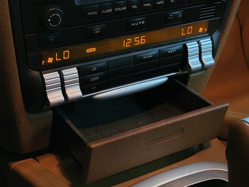 PORSCHE CAYENNE S 4.8 V8 385cv Boîte Auto Tiptronic / FAIBLE KILOMETRAGE